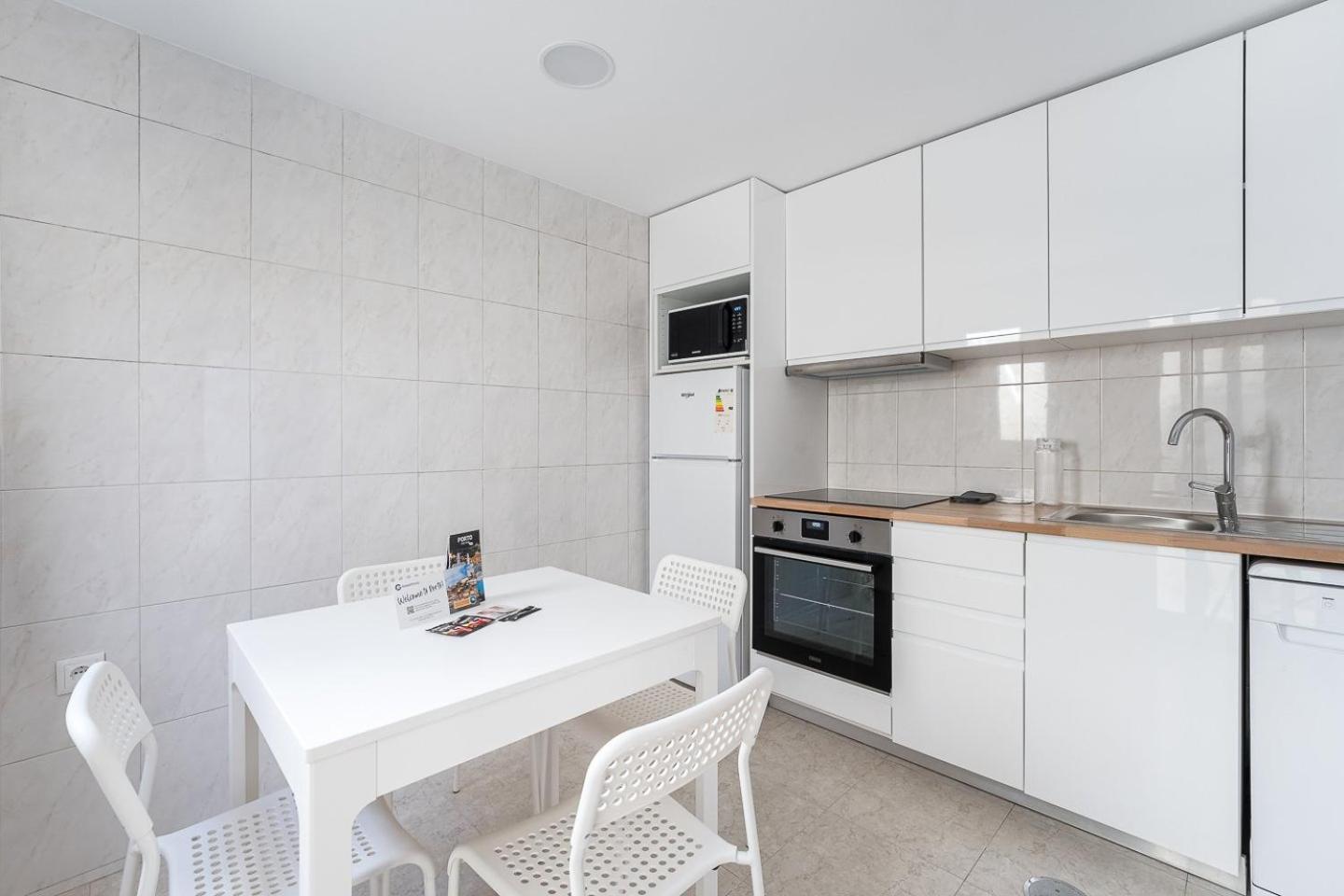 Готель Guestready - The Perfect Urban Nest Віла-Нова-де-Гая Екстер'єр фото