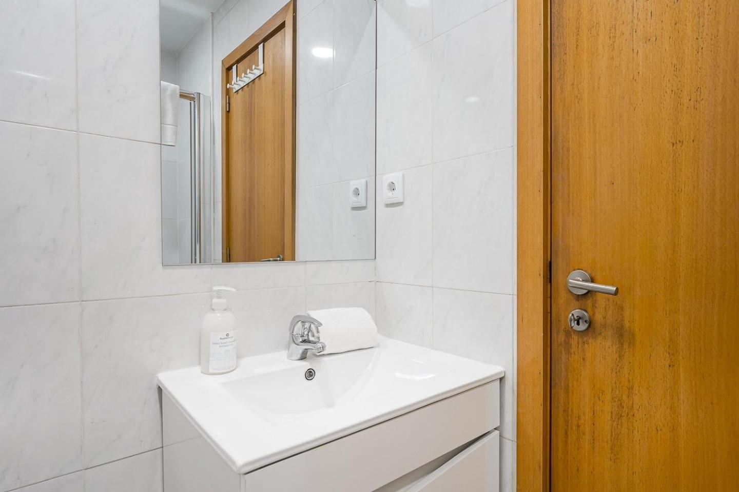 Готель Guestready - The Perfect Urban Nest Віла-Нова-де-Гая Екстер'єр фото